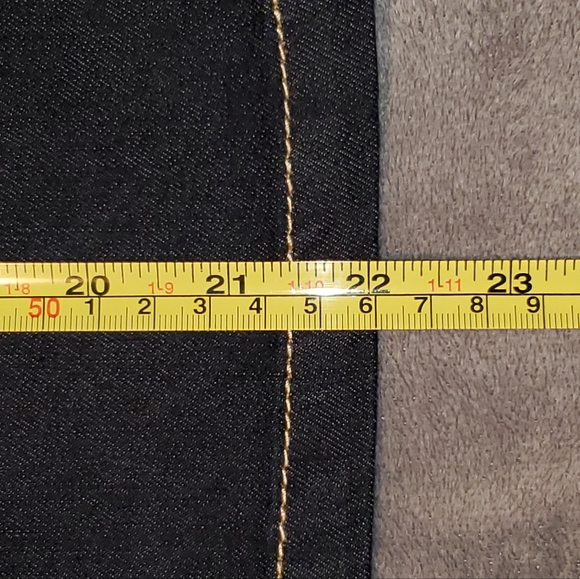 Ladies Dark Stretchy Denium skirt size 8 - Picture 9 of 11